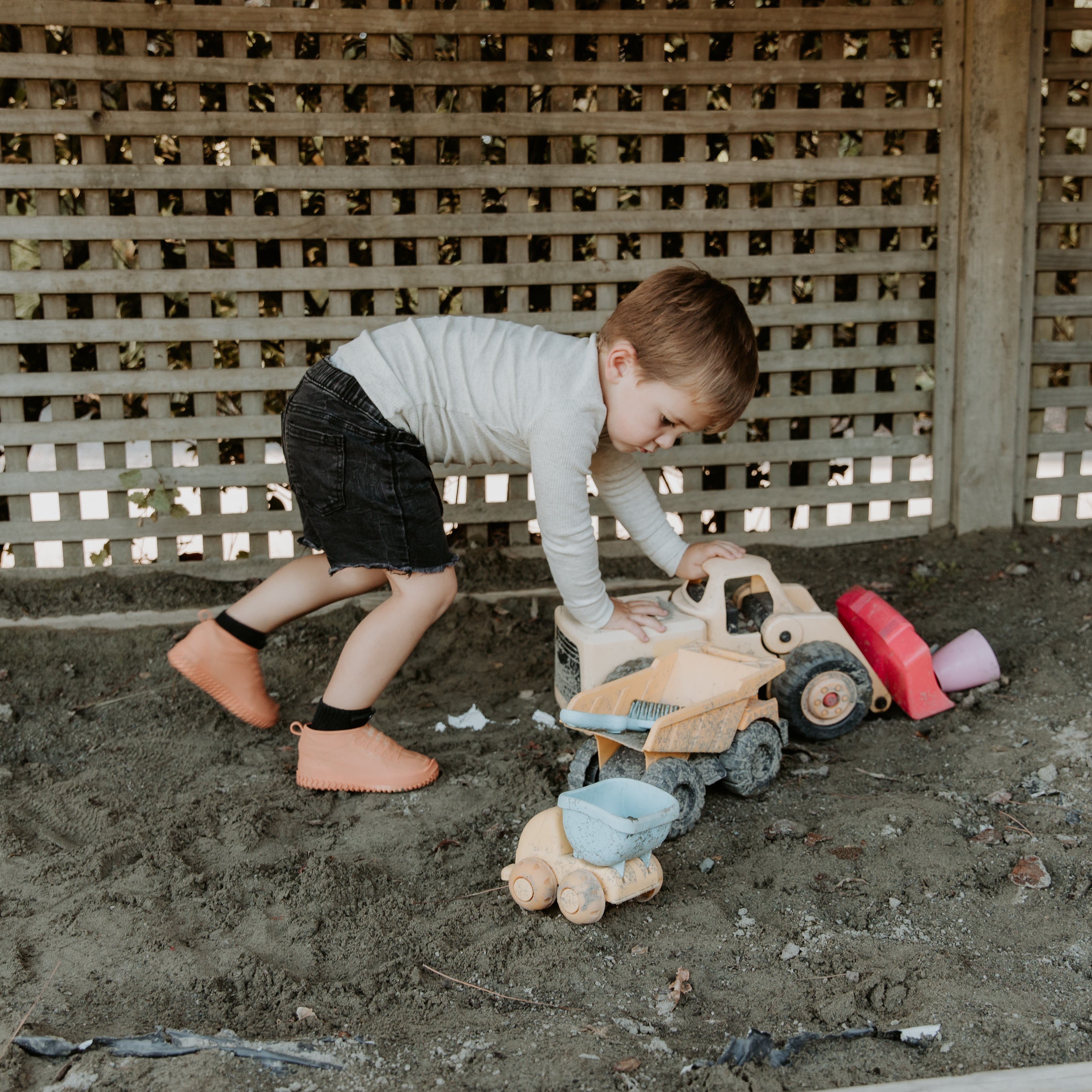 haakaa-kinder-wasserdichte-schuh-berzieher-wiederverwendbare-silikon-schuhschone image 5