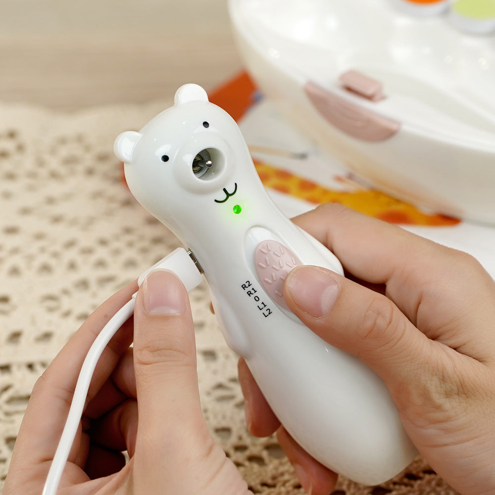 haakaa-happii-bear-elektrisches-baby-nageltrimmer-set-akkubetrieben-mit-led-lich image 3